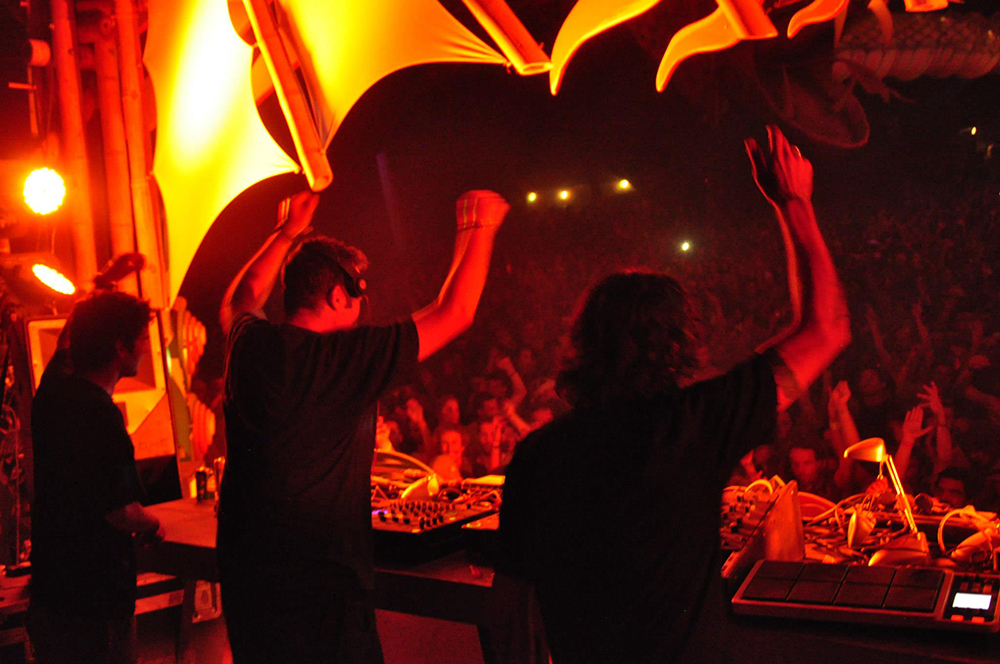 Burn in Noise VD Productions